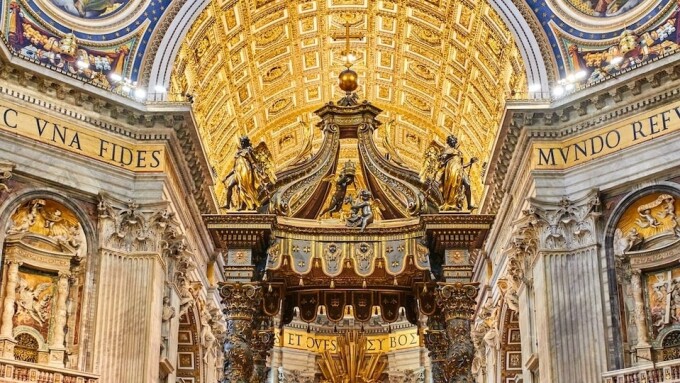 Vatican Orders Church Bankers Not to Invest its Funds in 'Pornography'