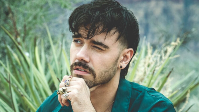 Nade Nasty Launches New Series on APClips