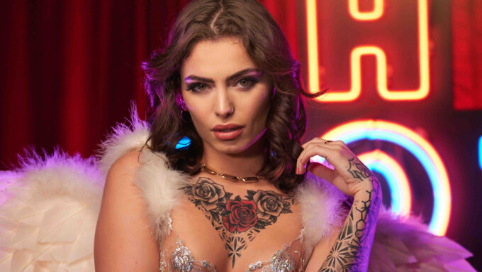 Dorcel Renews Clara Mia's Brand Ambassadorship